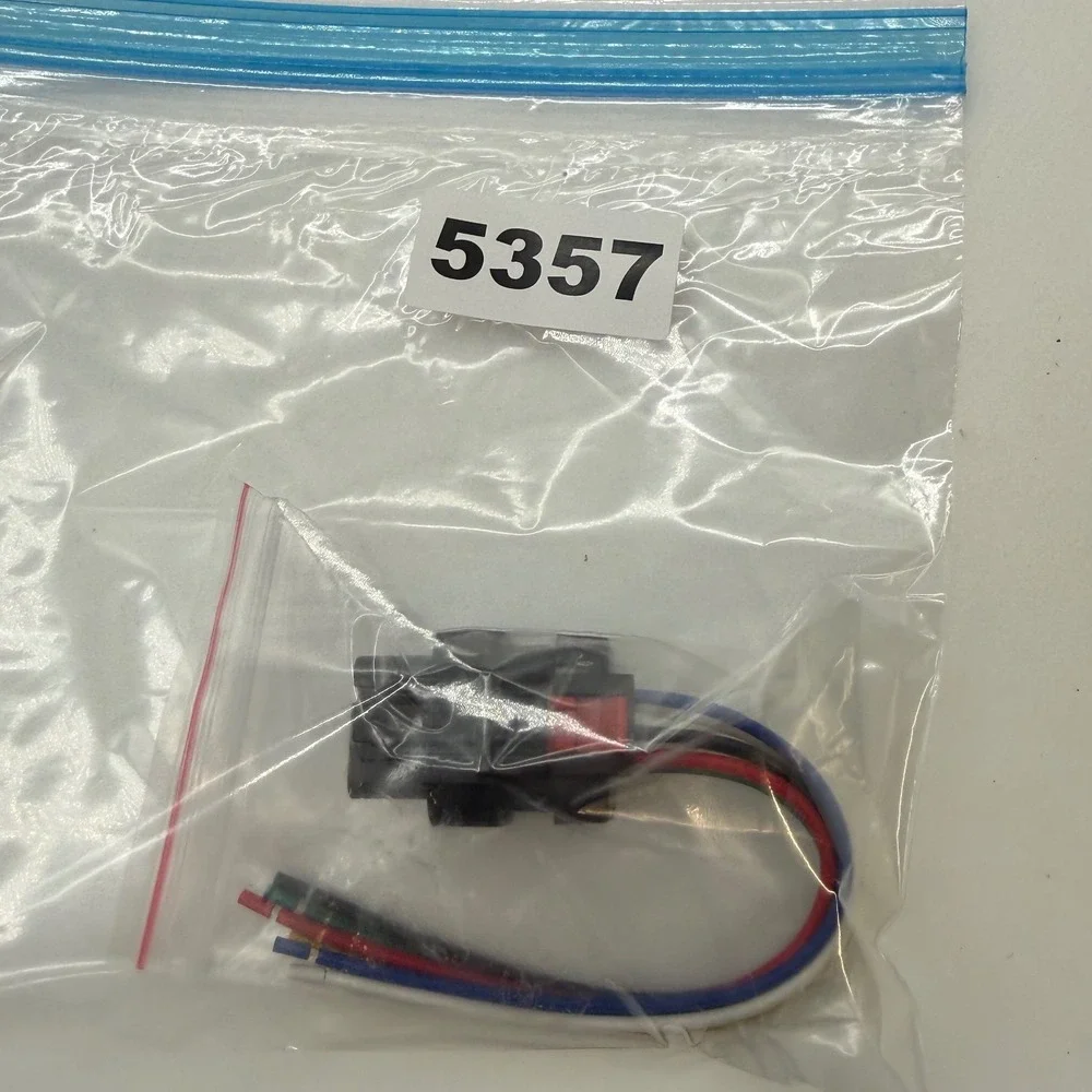 6 Pin Female Connector Pigtail 18 AWG Automotive Wiring Harness Plug 5357
